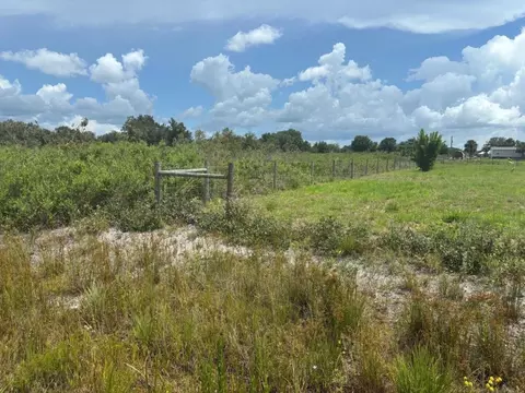 21868 NW 274th, Okeechobee, FL 34972