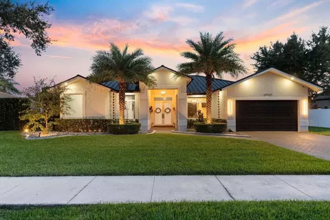 15924 SW 61st, Davie, FL 33331
