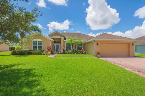 4415 SW 9th Ln, Vero Beach, FL 32968