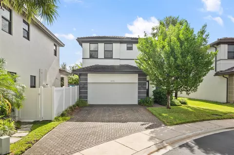 4972 Whispering Way, Davie, FL 33312