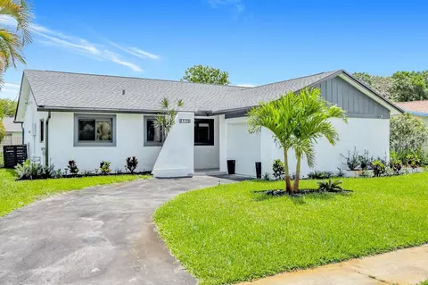 8120 NW 47th Ct, Lauderhill, FL 33351