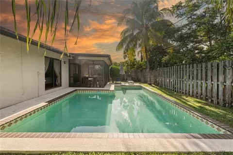 3291 SW 4th, Deerfield Beach, FL 33442