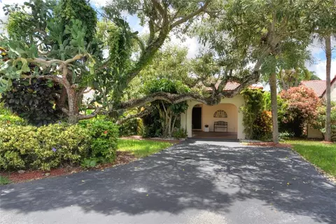 8044 Eastlake #9-A, Boca Raton, FL 33433