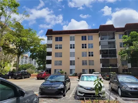 4158 Inverrary Dr #404, Lauderhill, FL 33319
