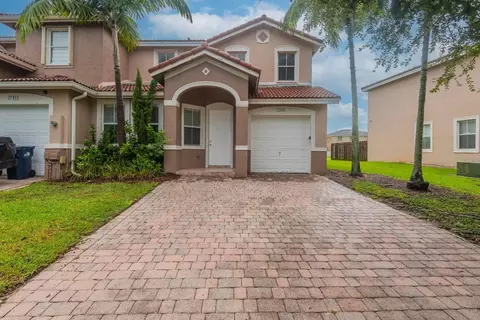 27400 SW 138th, Homestead, FL 33032