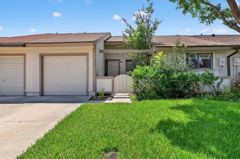 35 Winchmore #35, Boynton Beach, FL 33426