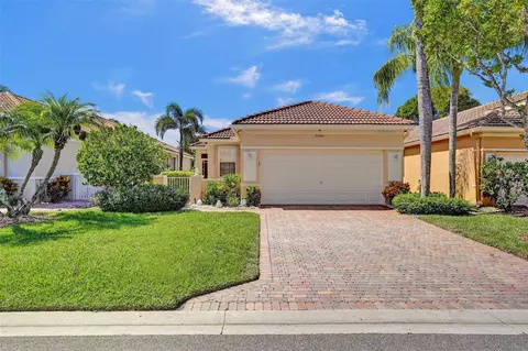 7240 Cataluna Cir, Delray Beach, FL 33446