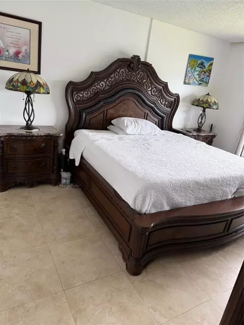 3710 Inverrary Dr #3T, Lauderhill, FL 33319
