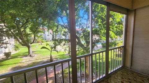 700 SE 6th Ave #205, Deerfield Beach, FL 33441