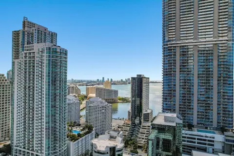 1050 Brickell #2302, Miami, FL 33131