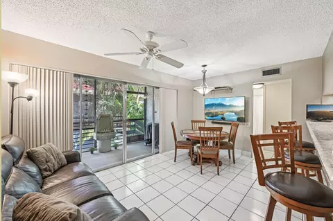 5226 NE 6th #H33, Fort Lauderdale, FL 33334