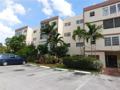 4047 NW 16th St #406, Fort Lauderdale, FL 33313