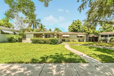 95 NE 128th St, North Miami, FL 33161