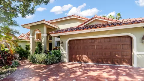 4854 NW 104th Ln, Coral Springs, FL 33076