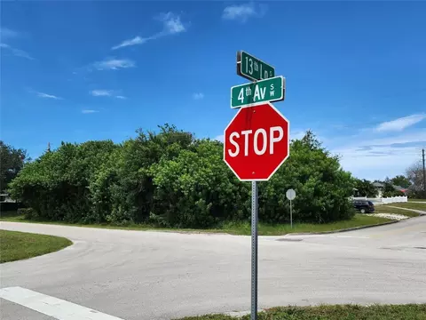1330 SW 4th, Vero Beach, FL 32962