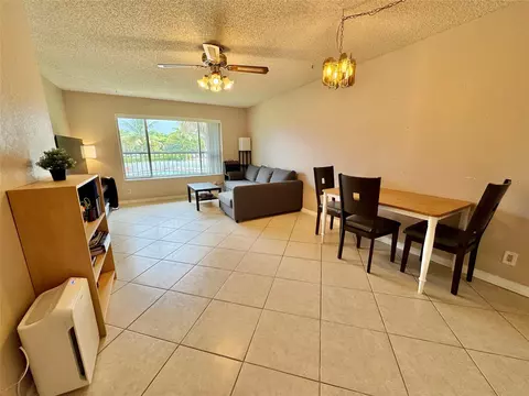 10054 Twin Lakes Dr #10054, Coral Springs, FL 33071