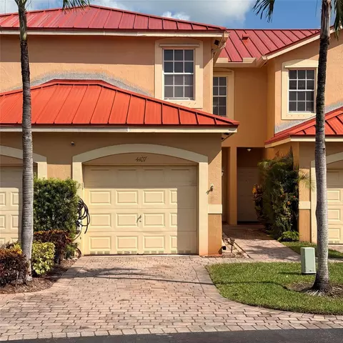4107 Crystal Lk, Pompano Beach, FL 33064