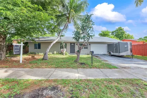 11 NE 18th, Pompano Beach, FL 33060