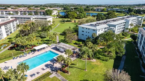 2803 Victoria Way #H2, Coconut Creek, FL 33066