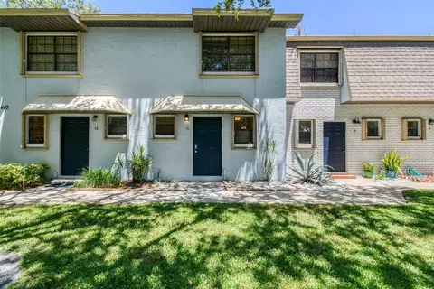 410 N Cypress Dr #11, Tequesta, FL 33469