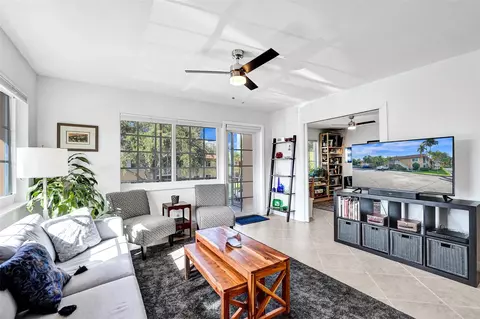 1940 NE 2nd Ave #205J, Wilton Manors, FL 33305
