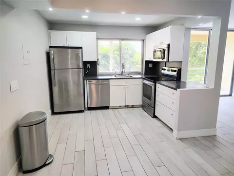 9070 Lime Bay Blvd #308, Tamarac, FL 33321