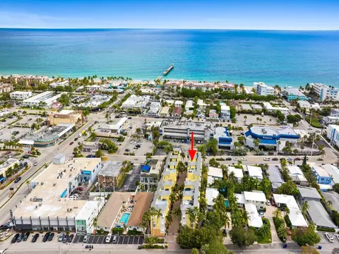 4332 Seagrape #11, Fort Lauderdale, FL 33308