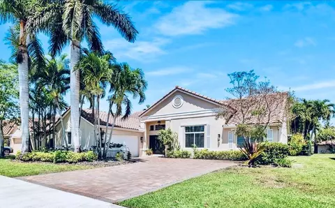 3140 Maple Ln, Davie, FL 33328