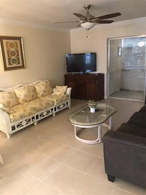 2787 Dudley Dr #D, West Palm Beach, FL 33415