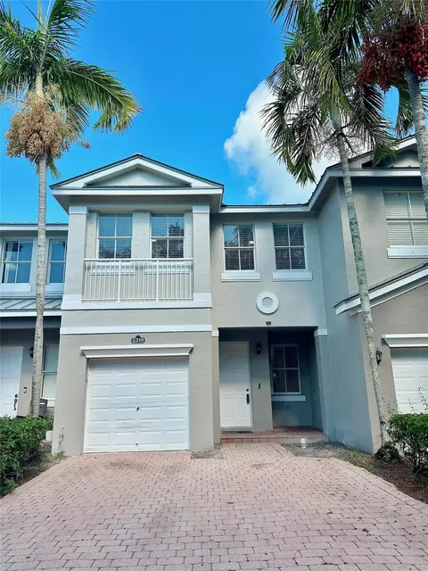 2310 Shoma Ln, Royal Palm Beach, FL 33414