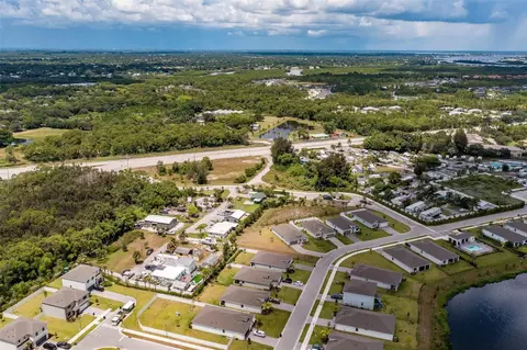 5754 SE Green Ln, Stuart, FL 34997 photo 8