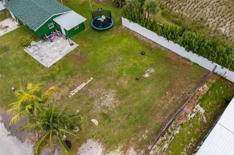 5754 SE Green Ln, Stuart, FL 34997 photo 13