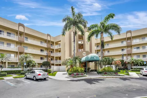 7635 Southampton #117, Tamarac, FL 33321