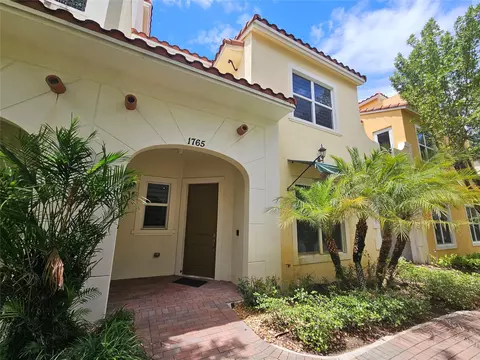 1765 NW 124th Pl #1765, Pembroke Pines, FL 33028