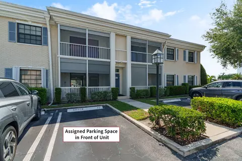 120 Cypress Club Dr #203, Pompano Beach, FL 33060