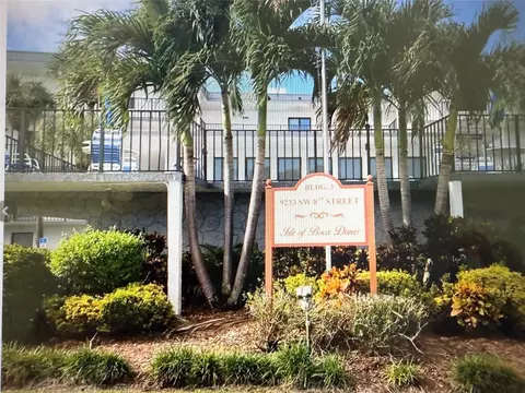 9233 SW 8th #103, Boca Raton, FL 33428