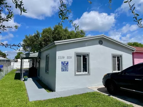 2229-31 Farragut, Hollywood, FL 33020