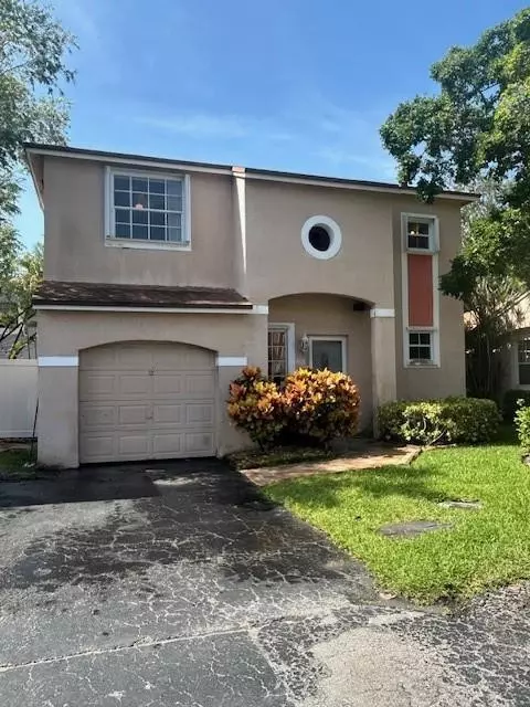 11740 NW 12th, Pembroke Pines, FL 33026