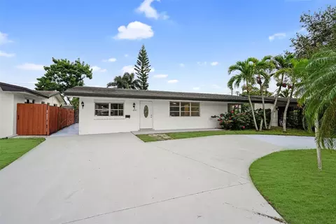 8461 NW 14th, Pembroke Pines, FL 33024