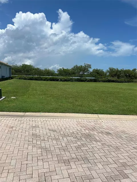 1920 Lynx Dr, Hutchinson Island, FL 34949