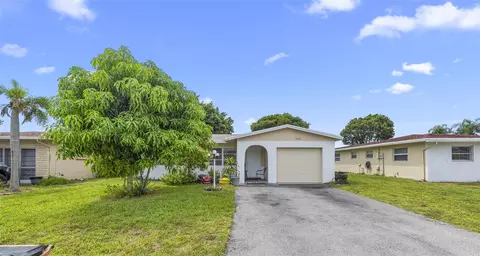 1060 NW 49th Ct, Pompano Beach, FL 33064