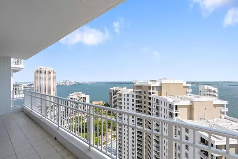 Exterior - 801 Brickell Key Blvd #2903, Miami, FL 33131 photo 1 of 6