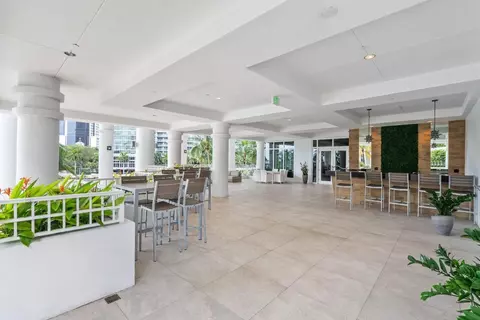 Exterior - 801 Brickell Key Blvd #2903, Miami, FL 33131 photo 2 of 6