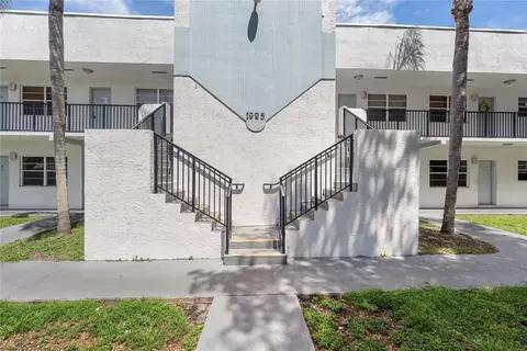 1925 Madison St #22, Hollywood, FL 33020