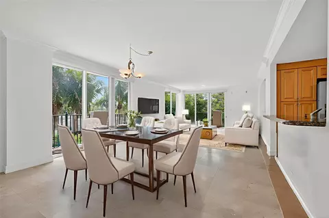 9 NE 20th Ave #302, Deerfield Beach, FL 33441