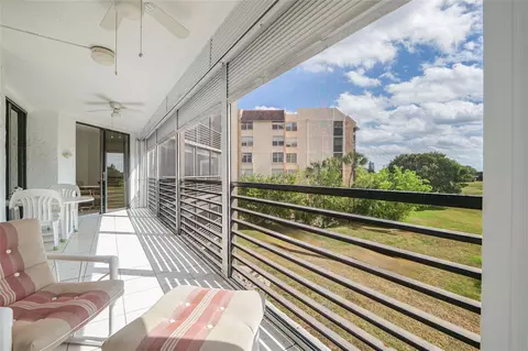 7100 Radice Ct #302, Lauderhill, FL 33319