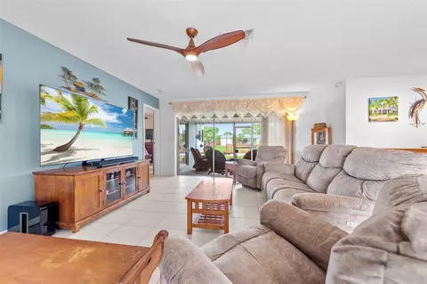 9260 NW 21st Mnr, Sunrise, FL 33322