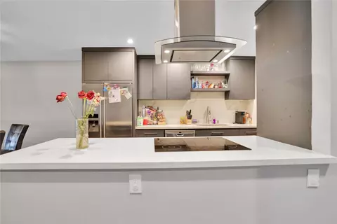 10700 NW 30th Pl #7, Sunrise, FL 33322