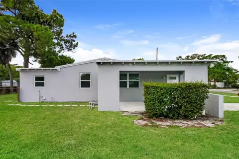 2230 SW 5th St, Fort Lauderdale, FL 33312