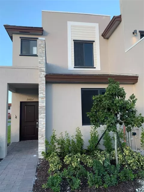 20651 7 Pl, Miami, FL 33179